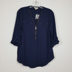 Women's Top Color Blue 3/4 sleeve V Neck Small